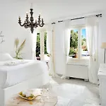 מלון Mykonos Dream 4*