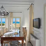 מלון Mykonos Dream 4*